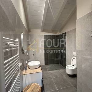 Istra, Višnjan, moderna kamena vila s bazenom