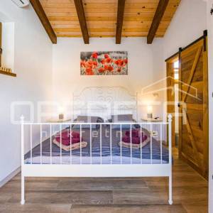 Istra, Vodnjan okolica, prekrasna vila sa šest spavaćih, bazen, grijanje, garaža