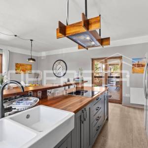 Istra, Vodnjan okolica, prekrasna vila sa šest spavaćih, bazen, grijanje, garaža