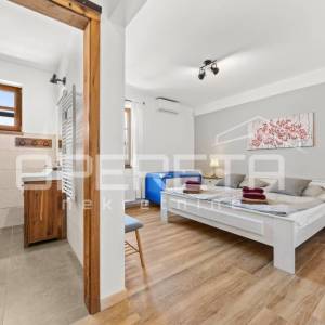 Istra, Vodnjan okolica, prekrasna vila sa šest spavaćih, bazen, grijanje, garaža