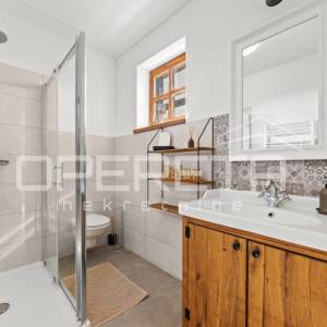 Istra, Vodnjan okolica, prekrasna vila sa šest spavaćih, bazen, grijanje, garaža