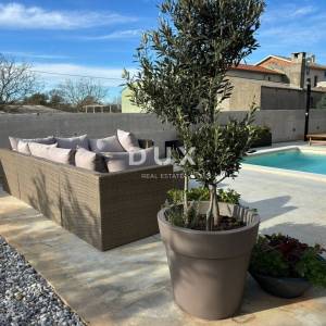 ISTRA, ŽMINJ Čarobna prizemnica u privatnom kompleksu! 