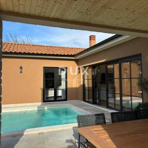 ISTRA, ŽMINJ Čarobna prizemnica u privatnom kompleksu! 