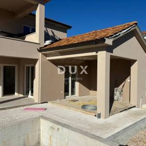 ISTRA, ŽMINJ - Nova mediteranska kuća s pogledom na vinograd u privatnom kompleksu!