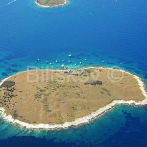 Istra,Medulinski zaljev,otok u prodaji.