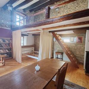 ISTRA,MOTOVUN - Prekrasna autohtona kuća sa konobom