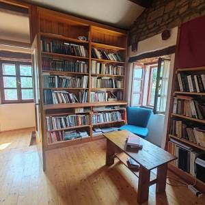 ISTRA,MOTOVUN - Prekrasna autohtona kuća sa konobom