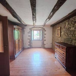 ISTRA,MOTOVUN - Prekrasna autohtona kuća sa konobom