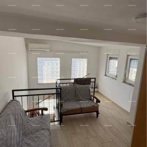 Izvrsna prilika! Prodaja kuće u centru Medulina! Pogled na more!