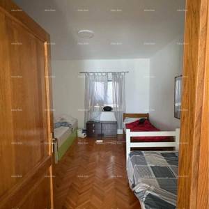 Izvrsna prilika! Prodaja kuće u centru Medulina! Pogled na more!