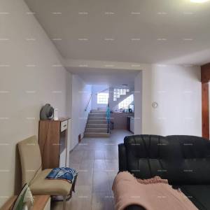 Izvrsna prilika! Prodaja renovirane kuće u centru Medulina! Pogled na more!