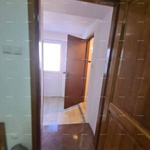 Izvrsna prilika! Prodaja renovirane kuće u centru Medulina! Pogled na more!