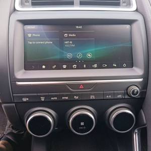 Jaguar E-Pace 2.0 D BASE