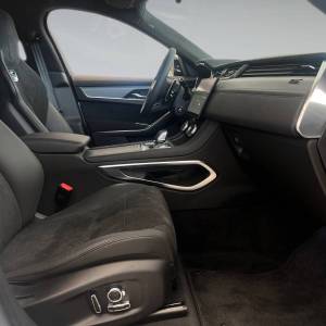 Jaguar F-Pace SVR 5.0 550HP AWD A8