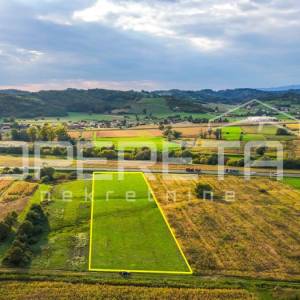 Jakovlje, Jakovlje, 9.351,00 m2, 374.040,00 EUR