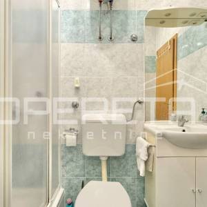 Jednosoban apartman u centru Starigrada, 47m2 neto 