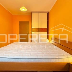 Jednosoban apartman u centru Starigrada, 47m2 neto 