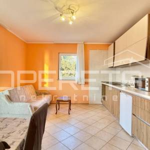 Jednosoban apartman u centru Starigrada, 47m2 neto 