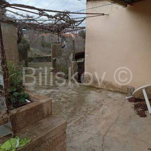 Kamena kuća s 5 manjih objekta u Dolu, Hvar, prodaja