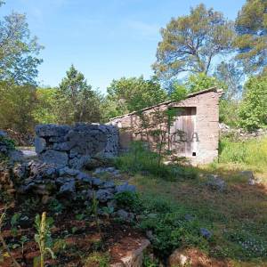KAMENA KUĆA ZA OBNOVU NA PELJEŠCU - CIJENA NA UPIT