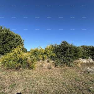 KANFANAR - Prodaje se građevinsko zemljište / građevinska dozvola