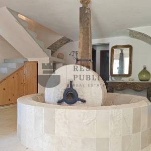 KAPETANSKA KUĆA SA VRTOM I DODATNIM OBJEKTOM