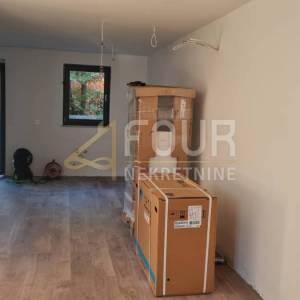 Kastav, dvojna kuća, 120m2