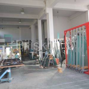 Kaštel Gomilica, objekt sa 2 stana i posl. prost, prodaja