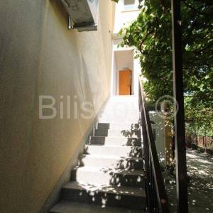 Kaštel Novi, 2 stana u obiteljskoj kući, 200m2, prodaja