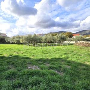 Kaštel Novi, građevinsko zemljište 1190 m2, pogled na more