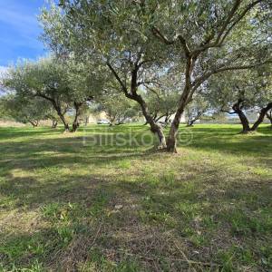 Kaštel Novi, građevinsko zemljište 1190 m2, pogled na more