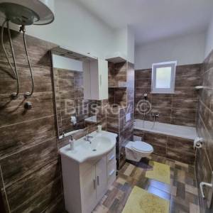 Kaštel Štafilić, novogradnja, villa sa bazenom