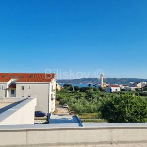 Kaštel Štafilić, novogradnja, villa sa bazenom