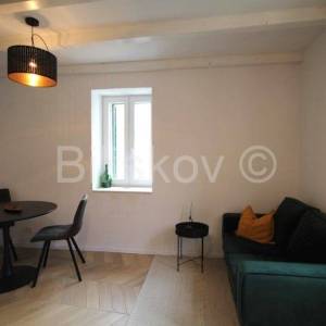 Kaštel Štafilić, renovirana kamena kuća 60m2, prodaja