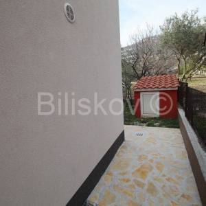 Kaštel Stari, kuća s 4 stana, 416m2, prodaja