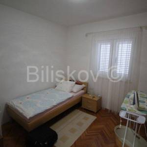 Kaštel Stari, kuća s 4 stana, 416m2, prodaja