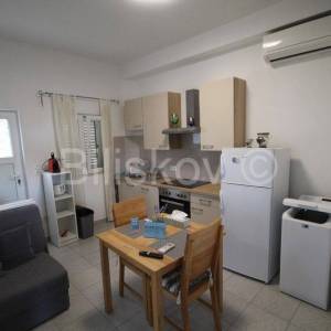 Kaštel Stari, kuća s 4 stana, 416m2, prodaja