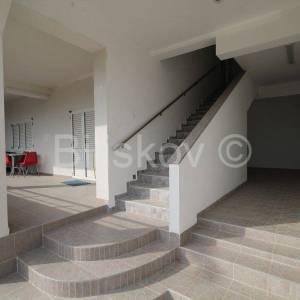 Kaštel Stari, kuća s 4 stana, 416m2, prodaja