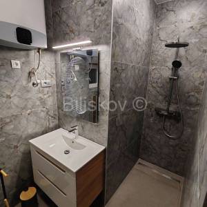 Kaštel Sućurac dugoročan najam 3 sobe luksuzno