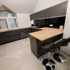 Kaštel Sućurac dugoročan najam 3 sobe luksuzno