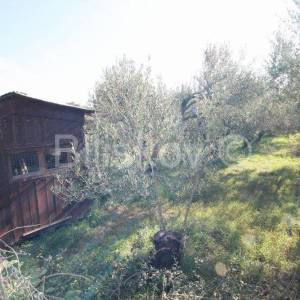 Kaštel Sućurac, građevinsko 873m2, prodaja