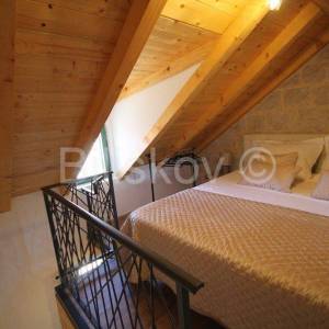 Kaštel Sućurac, kamena kuća 60m2 renovirano, prodaja