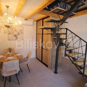Kaštel Sućurac, kamena kuća 60m2 renovirano, prodaja