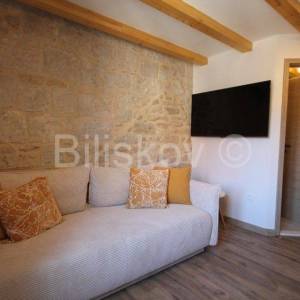 Kaštel Sućurac, kamena kuća 60m2 renovirano, prodaja