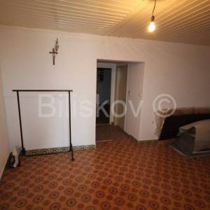 Kaštel Sućurac, kamena kuća 244m2, prodaja