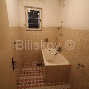 Kaštel Sućurac, kamena kuća 244m2, prodaja