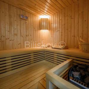 Kaštela,Kaštel Kambelovac, villa na cca. 3000 m2 zemljišta