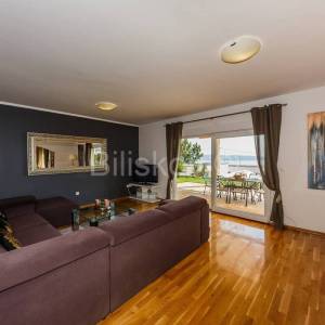 Kaštela,Kaštel Kambelovac, villa na cca. 3000 m2 zemljišta