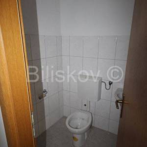 Kastela,Kastel Novi,najam poslovnog prostora.