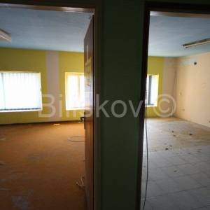 Kastela,Kastel Novi,najam poslovnog prostora.